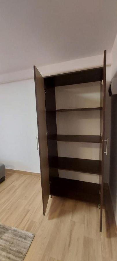 Apartamente Livada Râmnicu Vâlcea Εξωτερικό φωτογραφία